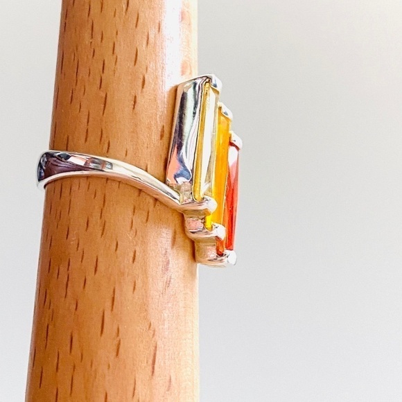 Marsala 925 Sterling Ring CZs 7 3/4 size 5.39g - Picture 6 of 10